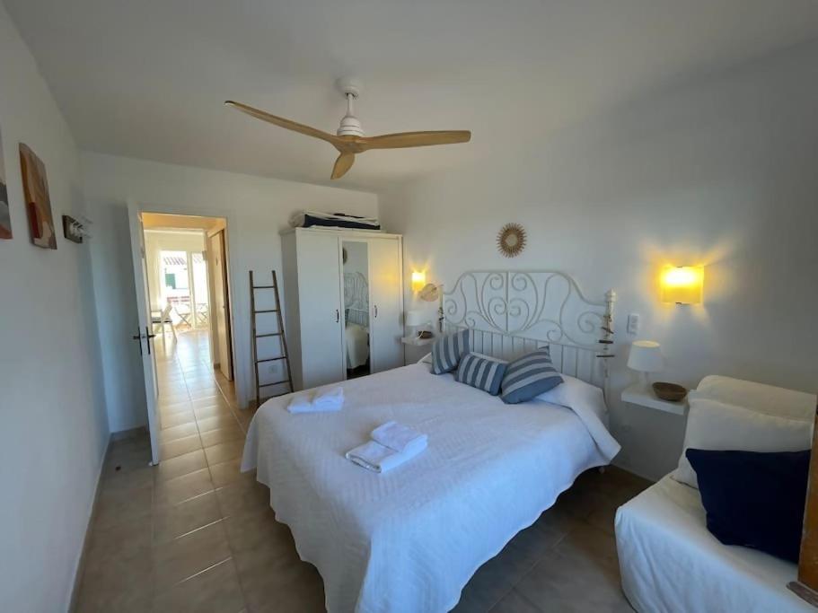 Algaiarens Apto Con Piscina Y Junto A La Playa Cala'N Blanes  Luaran gambar