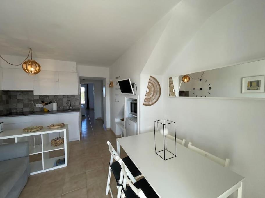 Algaiarens Apto Con Piscina Y Junto A La Playa Cala'N Blanes  Luaran gambar